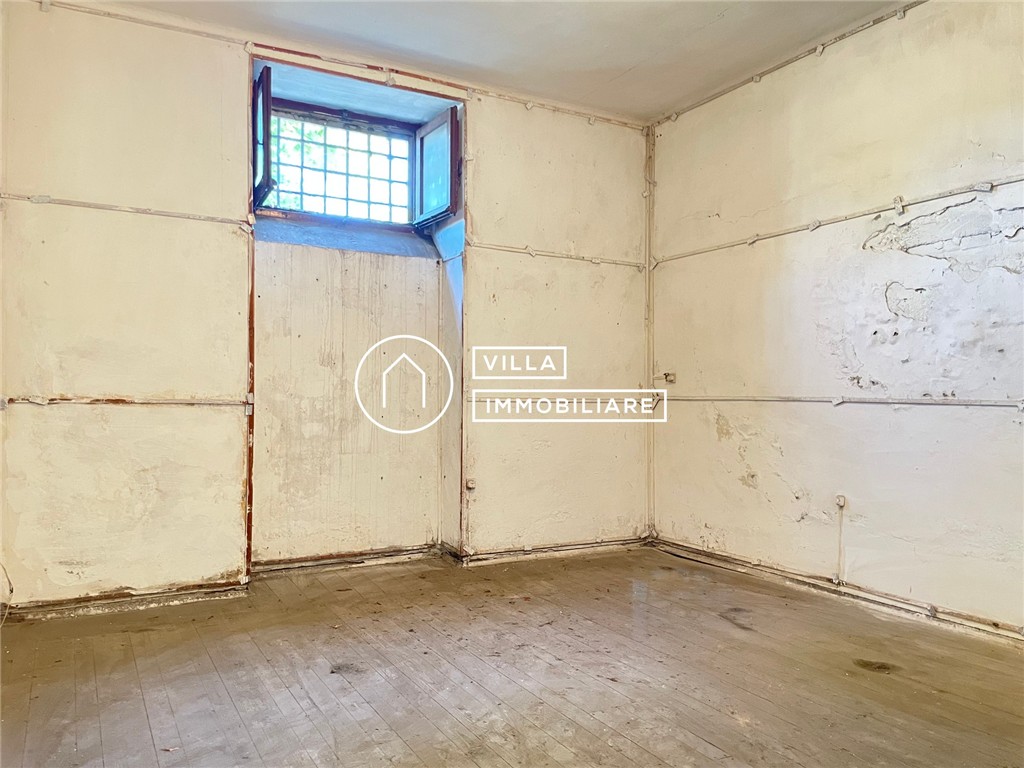 Villa immobiliare Forlì - COMMERCIALE riferimento 2086